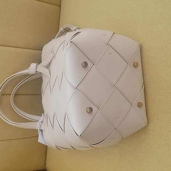 Etienne Aigner Ella Tote - Picture 5 of 8